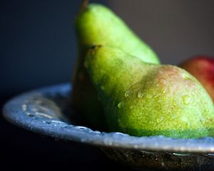 Preview wallpaper pears, fruit, drops, plate, macro