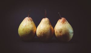 Preview wallpaper pears, fruit, ripe