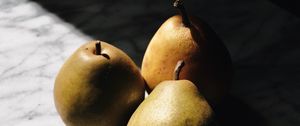 Preview wallpaper pears, fruit, ripe, shadow