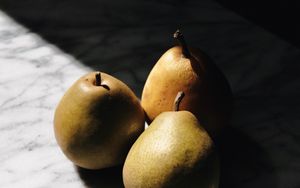 Preview wallpaper pears, fruit, ripe, shadow