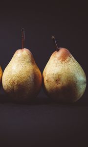 Preview wallpaper pears, fruits, ripe, dark