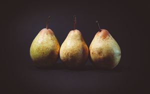Preview wallpaper pears, fruits, ripe, dark