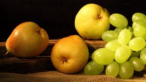 Preview wallpaper pears, grapes, fruit