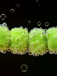 Preview wallpaper peas, drops, close-up