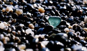 Preview wallpaper pebbles, stones, glare, macro