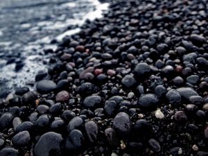 Preview wallpaper pebbles, stones, sea, blur