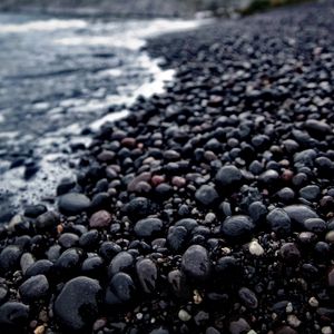 Preview wallpaper pebbles, stones, sea, blur