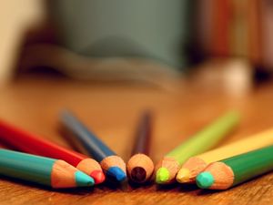 Preview wallpaper pencils, colorful, edge