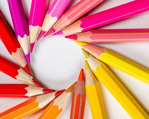 Preview wallpaper pencils, colorful, macro, circle