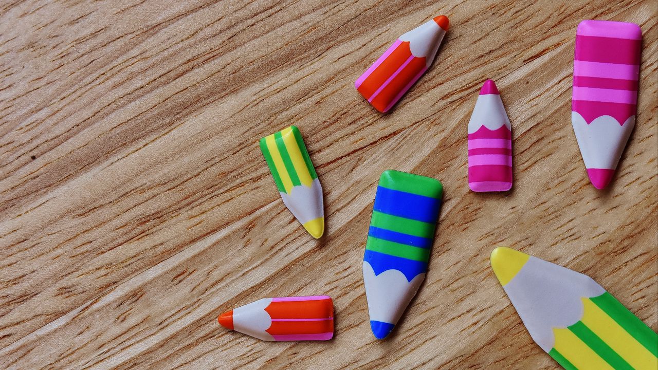 Wallpaper pencils, school, multicolored