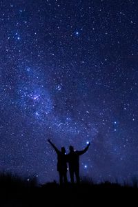 Preview wallpaper people, silhouettes, starry sky, night, dark