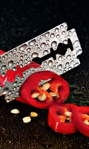 Preview wallpaper pepper, chilli, blade, drops