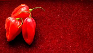 Preview wallpaper peppers, chilli, spicy, red