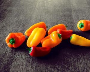 Preview wallpaper peppers, vegetables, still life