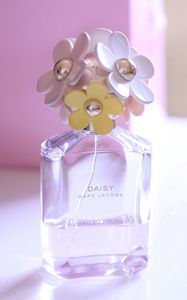 Preview wallpaper perfume, flowers, bottle, fragrance