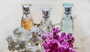 Preview wallpaper perfume, flowers, bottles