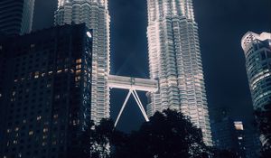 Preview wallpaper petronas towers, kuala lumpur, malaysia, illumination