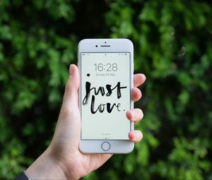 Preview wallpaper phone, hand, text, phrase, love