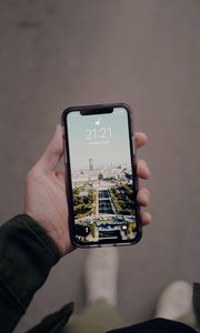 Preview wallpaper phone, hand, wallpaper, city