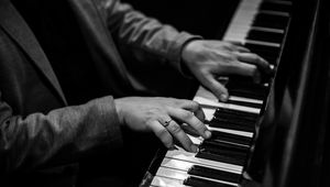 Preview wallpaper piano, keys, hands, music, black and white