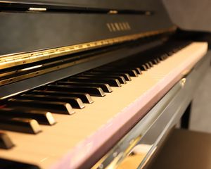 Preview wallpaper piano, keys, music, musical instrument, glow