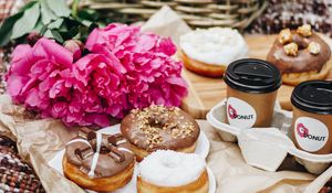 Preview wallpaper picnic, donut, coffee, peony, flowers