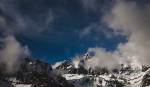 Preview wallpaper picos de europa, spain, mountains, fog, snow-covered