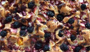 Preview wallpaper pie, blackberry, baking, sweet