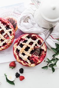 Preview wallpaper pie, dessert, berries, food