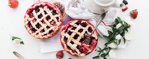 Preview wallpaper pie, dessert, berries, food
