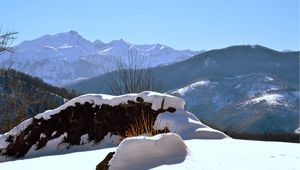 Preview wallpaper piedmont, italy, snow, snowdrifts, winter, look, mountains, clearly