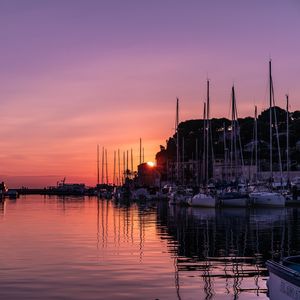 Preview wallpaper pier, boats, sunset