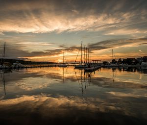 Preview wallpaper pier, boats, yachts, lake, reflection, twilight