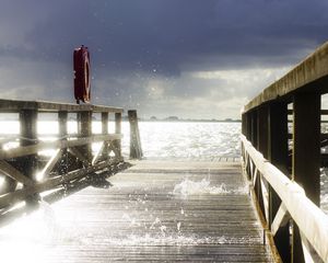 Preview wallpaper pier, bridge, splashes, reflection, coast