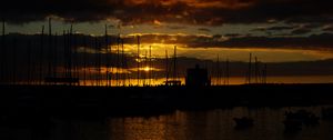 Preview wallpaper pier, building, boats, twilight, dark