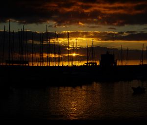 Preview wallpaper pier, building, boats, twilight, dark
