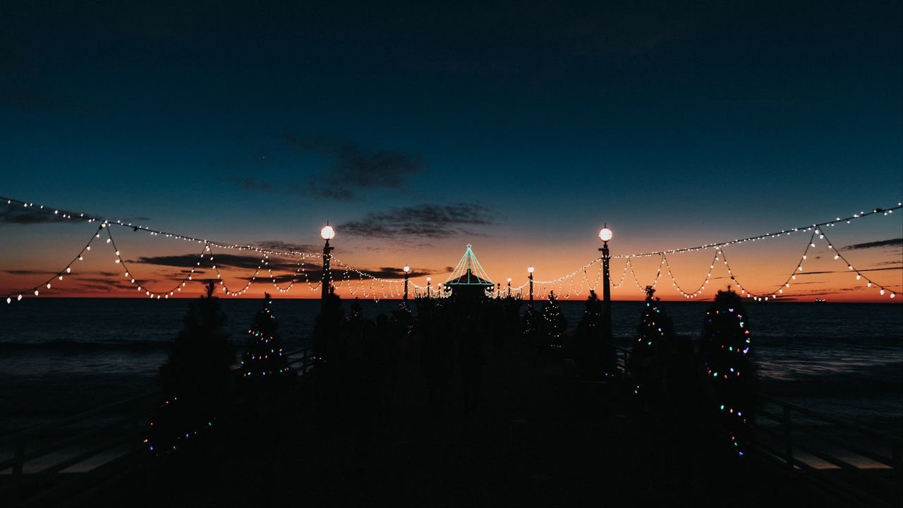 Wallpaper pier, dark, garlands, lights, silhouettes