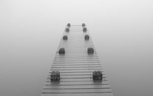 Preview wallpaper pier, fog, bw, gray