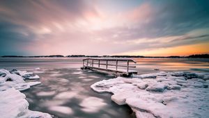 Preview wallpaper pier, ice floe, ice, horizon, helsinki, finland