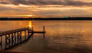 Preview wallpaper pier, lake, trees, evening, clouds