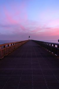 Preview wallpaper pier, lighthouse, horizon, dawn, sea, sky
