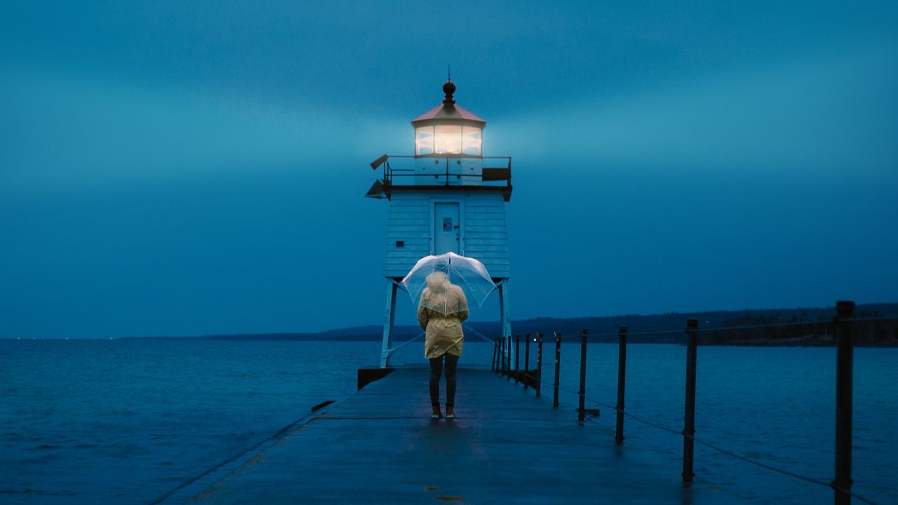 Wallpaper pier, man, lighthouse, umbrella, sea, twilight