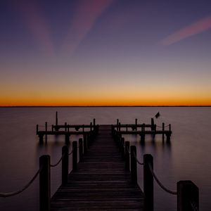Preview wallpaper pier, sea, horizon, twilight