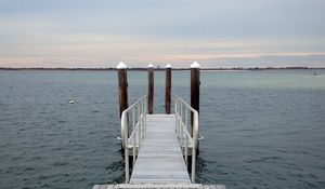 Preview wallpaper pier, sea, horizon, railing