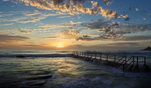 Preview wallpaper pier, sea, waves, landscape, nature, horizon