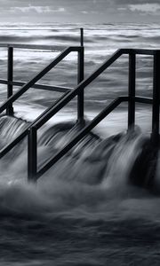 Preview wallpaper pier, sea, waves, storm, black and white