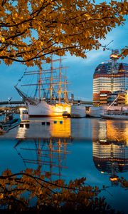 Preview wallpaper pier, ship, boats, water, reflection