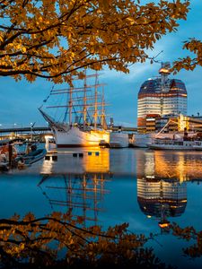 Preview wallpaper pier, ship, boats, water, reflection