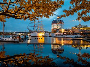 Preview wallpaper pier, ship, boats, water, reflection