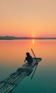 Preview wallpaper pier, sunset, silhouette, lonely, loneliness